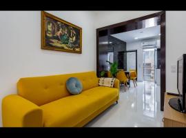 Stunning Flat With Jacuzzi in Silves by LovelyStay，位于西尔韦斯的酒店