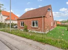 Lovely Apartment In Ringkøbing With Wifi