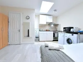 City Apartments near Seven Sisters