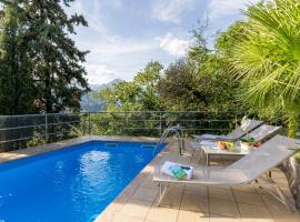 Villa Panorama with private pool - Happy Rentals，位于托尔博莱的别墅