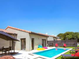 Lovely Home In Cléon D'andran，位于Cléon-dʼAndran的酒店