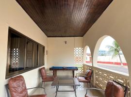 Exclusive Holiday Villa with Pool in Accra，位于阿克拉的乡村别墅