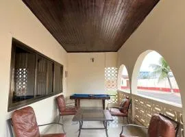 Exclusive Holiday Villa with Pool in Accra