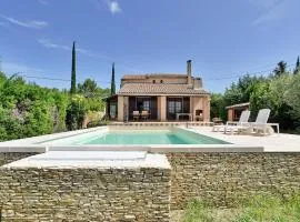 Awesome Home In Saint-Pierre-De-Vassol
