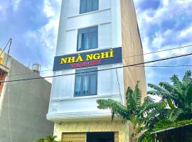 Hotel Trang Huy，位于顺安的酒店
