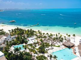 InterContinental Presidente Cancun Resort，位于坎昆的带按摩浴缸的酒店