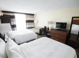 Holiday Inn Newark International Airport，位于纽瓦克的酒店