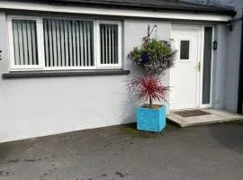 'Kodi's Place' Well appointed 1 bedroom apartment with excellent transport links and free Wi-Fi