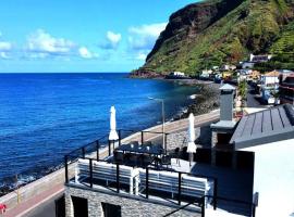 Ocean Front，位于滨海保尔的酒店