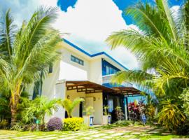 Preety Blue Residence villas，位于格兰贝伊Grand Baie Bazaar附近的酒店