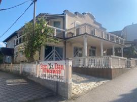 Mrkonjić Grad Apartmani，位于姆尔科尼奇格勒的酒店