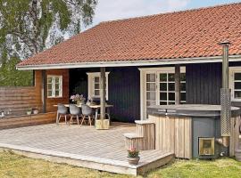 7 person holiday home in Grenaa，位于格雷诺的酒店