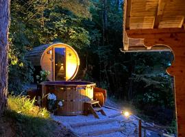 Chalet 7 Luxury Chalet with Cinema room，位于克莱恩 蒙塔纳的酒店