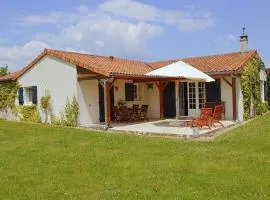 Villa in France with Pool and Private Garden