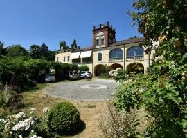 Heritage Mansion in Piedmont with Garden