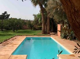 Villa sherazade Agadir, petit déjeuné offert，位于阿加迪尔的酒店