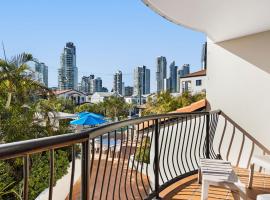 Chevron Palms by Gold Coast Premium，位于黄金海岸的酒店