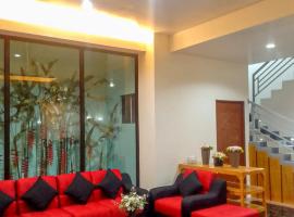 Majestique Hotel Albay Bicol，位于Guinobatan的酒店
