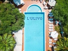 Hotel L'Ulivo，位于吉拉索莱的酒店