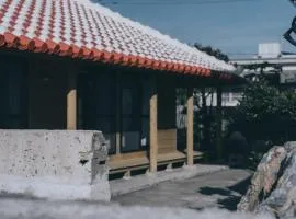 田舎の静かな古民家の悠水居