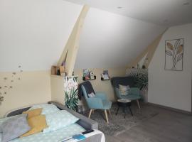 Le charmillon, Appartement cosi avec double garage，位于Mancey的酒店