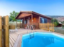Aldea Los Odres - Cabañas de Madera de 1ª con Piscina Privada y BBQ en la puerta