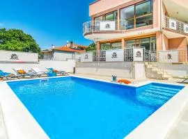 Villa Coral Reef