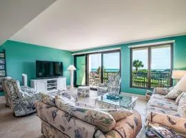 Coastal Getaway Spacious 2BR Condo Ocean View