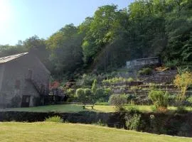 Rural retreat - Godremamog Mill