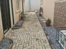 Chic 4 Bed bungalow Oluyole Akala express Ibadan