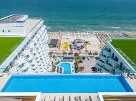 Crystal Beach 228 - Infinity Pool & Spa Resort，位于北马马亚-讷沃达里的Spa酒店