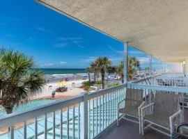Daytona Beach Resort Oceanfront 1 Bedroom Suite, 2 Queen Beds