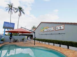 糖村汽车旅馆，位于班达伯格区域机场 - BDB附近的酒店
