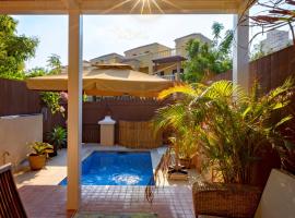 Dar 66 Plunge Pool Resort Townhouses，位于拉斯阿尔卡麦的海滩酒店