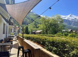 PlanB Hotel - Living Chamonix，位于夏蒙尼-勃朗峰的酒店