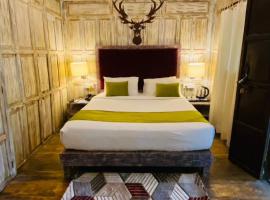 The Green Heaven Resort，位于Umred的酒店