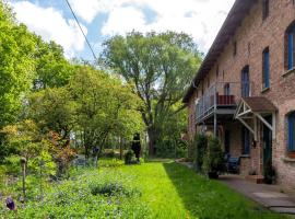 Ferienwohnung im Landhaus Neparmitz，位于坡瑟利特兹的公寓