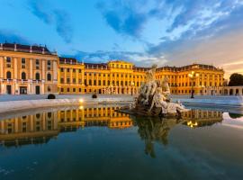 Schönbrunn Serenity Luxurious Ruby Apartment with Palace Views，位于维也纳美泉宫施洛斯剧院附近的酒店