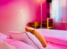 NEST SUITES，位于坎帕拉的酒店