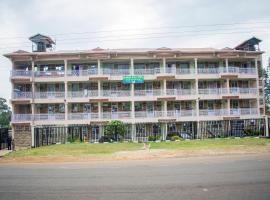 GLAMOUR APOLLO HOTEL，位于Webuye的酒店