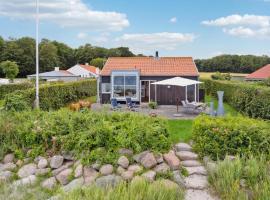 Amazing Home In Nyborg With Kitchen，位于尼堡的海滩短租房