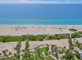 SOBE MONARCH 2BEDROOM 2 BATH MODERN apt- WALK TO OCEAN DRIVE