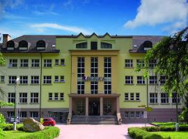 斯加尔卡旅酒店，位于劳耶克特普利采的酒店