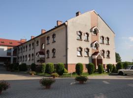 Kolbe House，位于Harmęże的酒店
