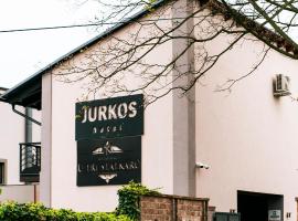 Hotel JURKOS，位于普日布拉姆的酒店