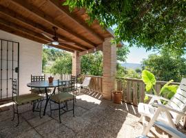 Casa rural entre Ojén y Marbella，位于奥亨的酒店