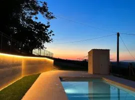 Country House "I luoghi dell' anima"con piscina e giardino