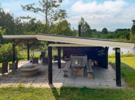 11 person holiday home in Ödeshög-By Traum，位于Ödeshög的酒店