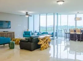 23o Penthouse Stunning Oceanview Resort Lifestyle