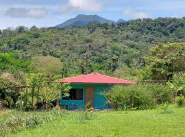 Casita Los Guarumos (Finca Las Colinas)，位于比加瓜的酒店